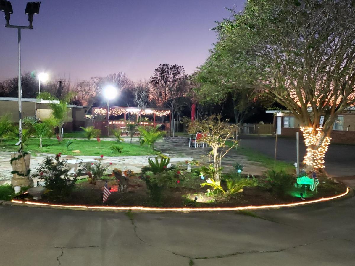 Gulf Crest Motel Freeport Kültér fotó